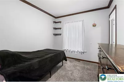 226 Greenbriar Drive S, Allen Township, PA 18014 - Photo 11