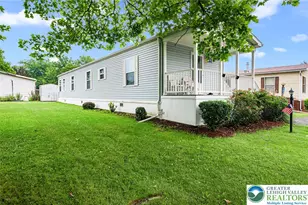 226 Greenbriar Dr S, Allen Township, PA 18014 - Photo 3