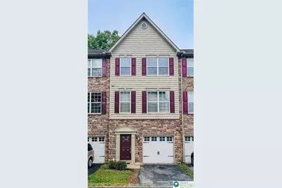 1508 Brookstone Place, Hellertown Boro, PA 18055 - Photo 1