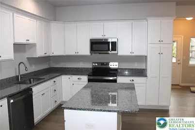 88 Hess Avenue, Hellertown Boro, PA 18055 - Photo 3