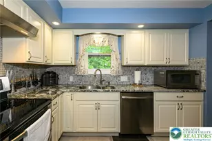 1530 7th St, Bethlehem Township, PA 18020 - Photo 9