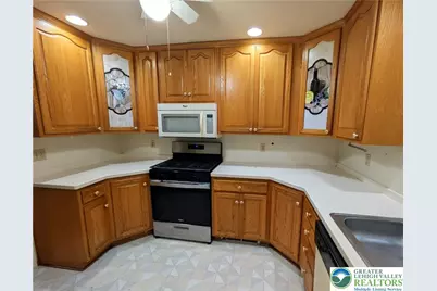 1005 Seneca Street, Fountain Hill Boro, PA 18015 - Photo 7