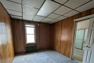 1005 Seneca St, Fountain Hill Boro, PA 18015 - Photo 11