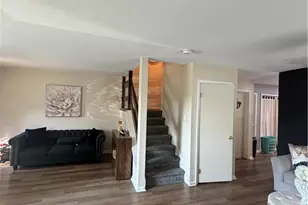 129 Johnson Ct, Whitehall Township, PA 18052 - Photo 9