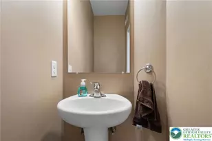 8455 Starling Rd, Upper Macungie Township, PA 18031 - Photo 11