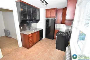 4 Bennett Ct, Easton, PA 18042 - Photo 3