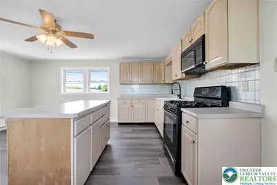 265 E Bertsch Street, Lansford, PA 18232 - Photo 25