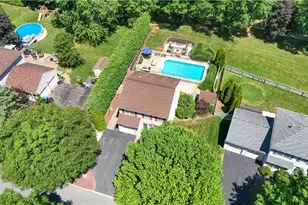 4118 Maria Ln, Hanover Twp, PA 18017 - Photo 3