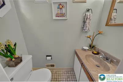 1910 Alberta Drive, Whitehall Township, PA 18052 - Photo 15