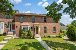 1910 Alberta Dr, Whitehall Township, PA 18052 - Photo 5