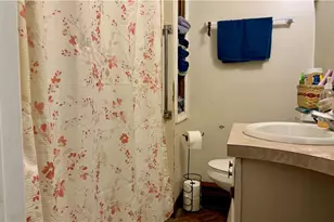 220 S Fourth St, Emmaus Boro, PA 18049 - Photo 15
