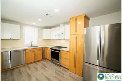 517 Ferry St #2, Easton, PA 18042 - Photo 3