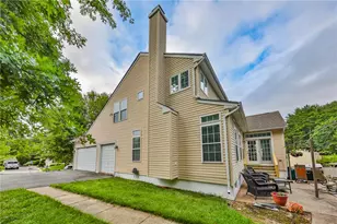 138 Clover Hollow Rd, Palmer Twp, PA 18045 - Photo 5