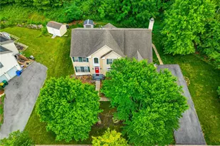 138 Clover Hollow Rd, Palmer Twp, PA 18045 - Photo 93