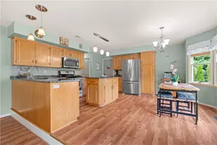 4480 Jasmine Dr, Bethlehem Township, PA 18020 - Photo 11