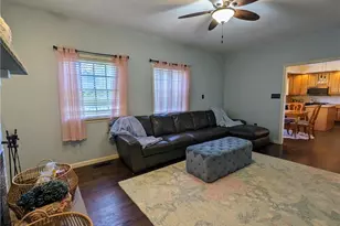365 Winter Springs Rd, Bushkill Twp, PA 18064 - Photo 17