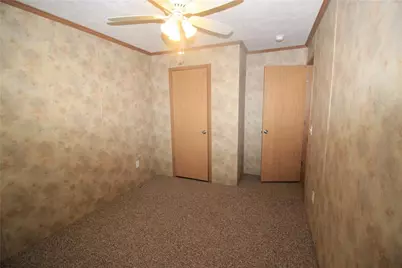 8220 Airport #25, East Allen Township, PA 18067 - Photo 13