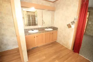 8220 Airport, East Allen Township, PA 18067 - Photo 21