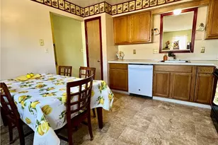 324 W 2nd St, Alburtis Boro, PA 18011 - Photo 15