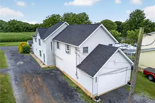 2628 Levans Rd, Coplay Boro, PA 18037 - Photo 3