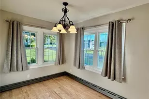 23 Schoeneck Ave, Upper Nazareth, PA 18064 - Photo 7