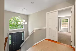 4599 Pleasant View Dr, Upper Saucon Township, PA 18036 - Photo 3