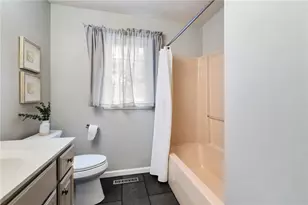 4599 Pleasant View Dr, Upper Saucon Township, PA 18036 - Photo 21