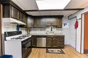 603 N Clewell St, Fountain Hill Boro, PA 18015 - Photo 13