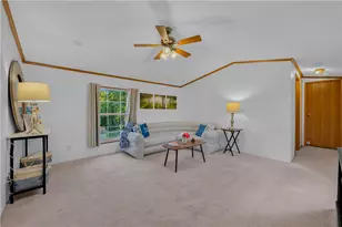 4448 Marworth Ct, Macungie Boro, PA 18062 - Photo 7