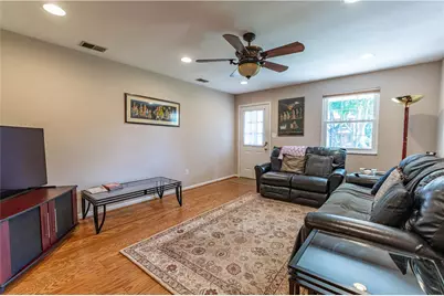 2442 Lisa Lane, Allentown City, PA 18104 - Photo 3
