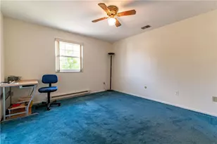 2442 Lisa Ln, Allentown City, PA 18104 - Photo 23