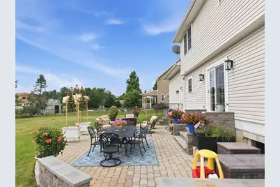 2571 Halleck Drive, Whitehall Township, PA 18052 - Photo 7
