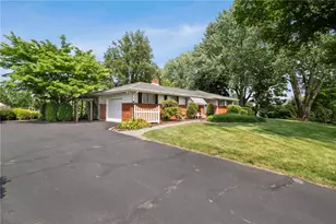 9237 Newtown Rd, Upper Macungie Township, PA 18031 - Photo 33