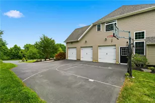 55 Island Ct, Williams Township, PA 18042 - Photo 59