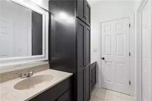55 Island Ct, Williams Township, PA 18042 - Photo 33