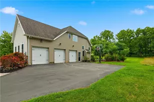 55 Island Ct, Williams Township, PA 18042 - Photo 57