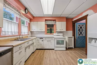 5744 Pa 873, North Whitehall Township, PA 18078 - Photo 5