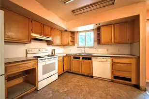 700 View Dr, Lehigh Township, PA 18088 - Photo 21