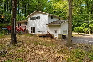 700 View Dr, Lehigh Township, PA 18088 - Photo 59