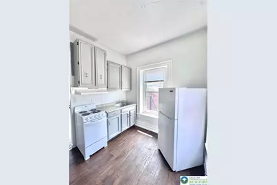 122 N 8th Street #C, Allentown City, PA 18101 - Photo 3