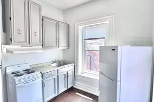 122 N Eighth St, Allentown City, PA 18101 - Photo 3