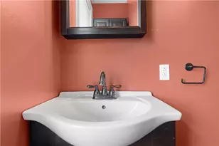 158 W Wilkes Barre St, Easton, PA 18042 - Photo 47