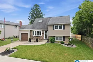 1928 Woodbury Rd, Bethlehem, PA 18017 - Photo 3