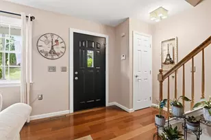 7353 E Hillcrest Ln, Slatington Boro, PA 18080 - Photo 3