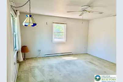 979 Dogwood Lane, Coopersburg Boro, PA 18036 - Photo 5