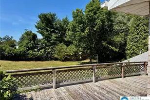 979 Dogwood Ln, Coopersburg Boro, PA 18036 - Photo 3