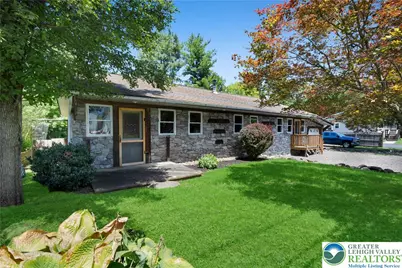 95 Young Street, Williams Township, PA 18042 - Photo 3