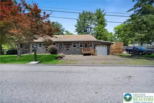95 Young St, Williams Township, PA 18042 - Photo 1