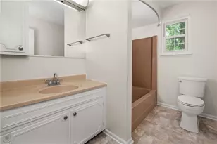 707 W State St, Coopersburg Boro, PA 18036 - Photo 11