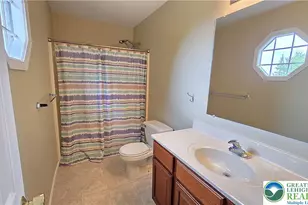 6668 Pioneer Dr, Lower Macungie Township, PA 18062 - Photo 17